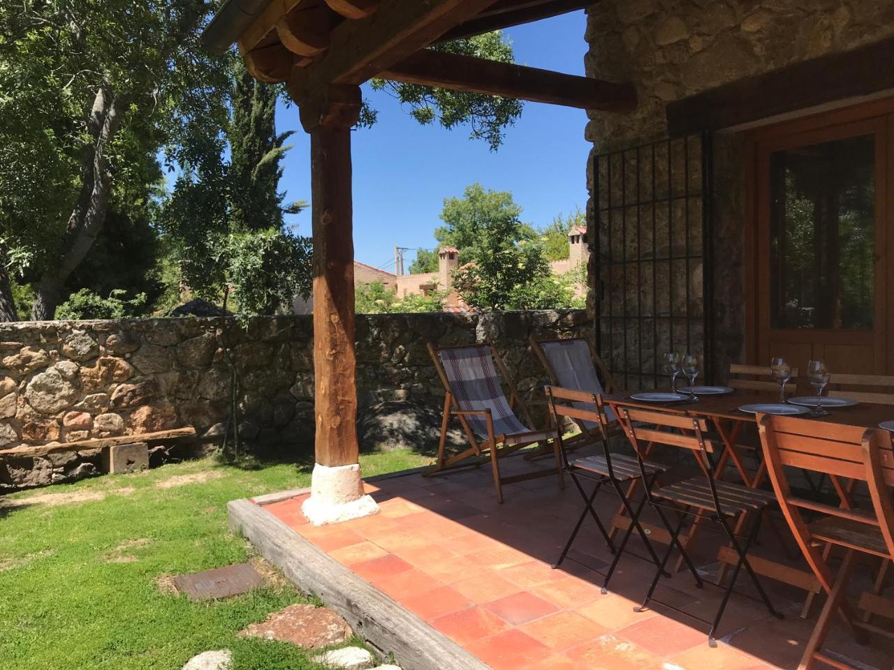 Saltus Alvus, Espectacular Conjunto Rural En Sotosalbos, 10Min De Segovia Guest House Eksteriør bilde